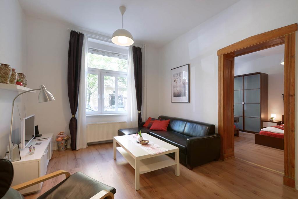 Ferienwohnung Берлин Экстерьер фото