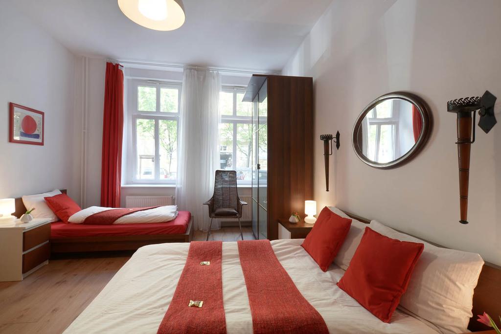 Ferienwohnung Берлин Экстерьер фото
